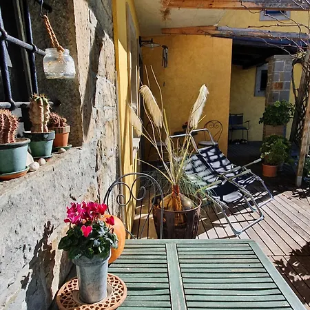 Relax House