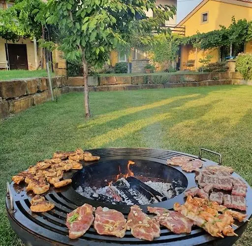 דירה Relax House